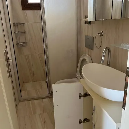 Grand Teoshan Ve Apartment Seferihisar